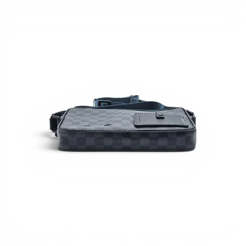 Louis Vuitton Damier Graphite Canvas Men's Crossbody Messenger Bag Black
